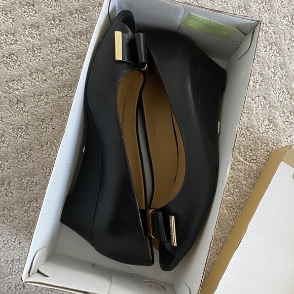 Michael Kors Black Wedges - Size 8M - Picture 3 of 6